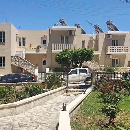 Sofia Apartments Sea View Georgioupoli Bagian luar foto