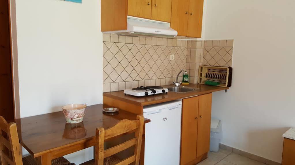 Sofia Apartments Sea View Georgioupoli Bagian luar foto
