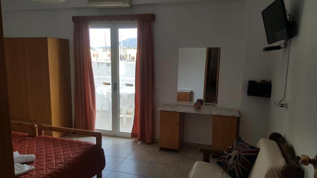 Sofia Apartments Sea View Georgioupoli Bagian luar foto